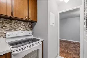 112 Washington Pl, Pittsburgh, PA 15219 - Photo 30