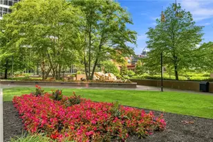 112 Washington Pl, Pittsburgh, PA 15219 - Photo 6