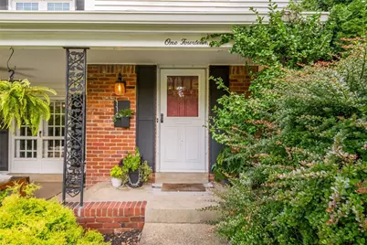 114 Surrey Lane, Pittsburgh, PA 15241 - Photo 2