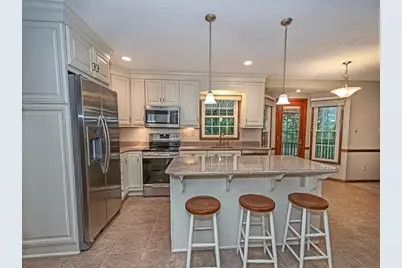 118 Bluestone Drive, Bethel Park, PA 15102 - Photo 2