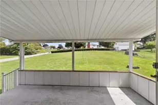 138 W Sunbury Rd, Center Township, PA 16001 - Photo 22