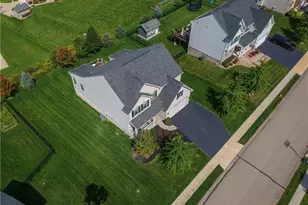 353 Park Edge Dr, Findlay Township, PA 15026 - Photo 50