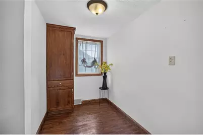 222 Cherry Ave, Houston, PA 15342 - Photo 8