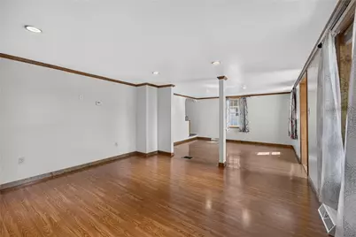 222 N Cherry Ave, Houston, PA 15342 - Photo 12