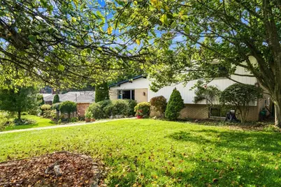 1320 Knollwood Dr, Monroeville, PA 15146 - Photo 34