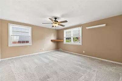 1009 Grandview Ave, Ross Twp, PA 15237 - Photo 16