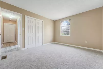 7326 Green Meadow Dr, Imperial, PA 15126 - Photo 16