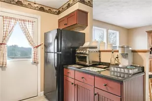 7326 Green Meadow Dr, North Fayette, PA 15126 - Photo 16