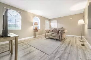 7326 Green Meadow Dr, Imperial, PA 15126 - Photo 6