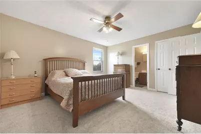 7326 Green Meadow Dr, Imperial, PA 15126 - Photo 12