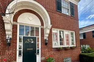 930 Bellefonte St, Pittsburgh, PA 15232 - Photo 2