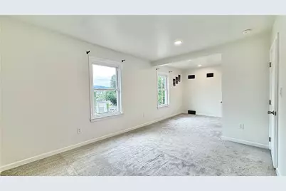 1528 Victoria Ave, New Kensington, PA 15068 - Photo 12