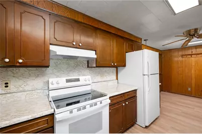 680 N Stone Base Rd, East Lackawannock Township, PA 16137 - Photo 26