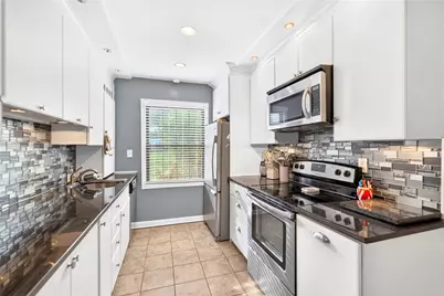 1112 Pennsbury Blvd, Pittsburgh, PA 15205 - Photo 10