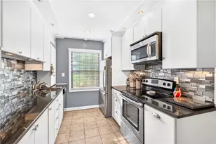 1112 Pennsbury Blvd, Pittsburgh, PA 15205 - Photo 10