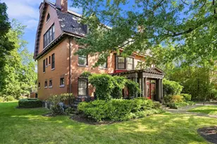 5427 Forbes Ave, Pittsburgh, PA 15217 - Photo 2