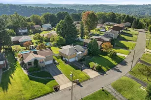 211 Halsey Dr, McKeesport, PA 15132 - Photo 2