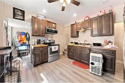 247 Maple St, Sewickley Township, PA 15678 - Photo 8