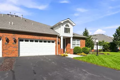 3703 Senate Ct, Adams Township, PA 16059 - Photo 2