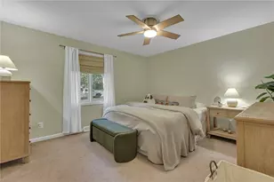 261 Geneva Dr, Center Township, PA 15001 - Photo 18