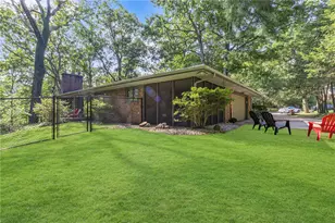 261 Geneva Dr, Center Township, PA 15001 - Photo 36