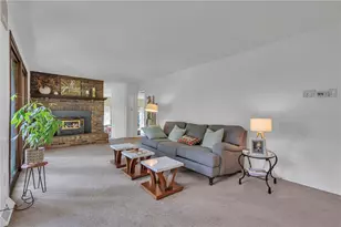 261 Geneva Dr, Center Township, PA 15001 - Photo 12