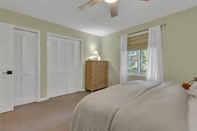 261 Geneva Dr, Center Township, PA 15001 - Photo 20