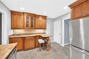 222 Allenberry Cir, Pittsburgh, PA 15234 - Photo 16