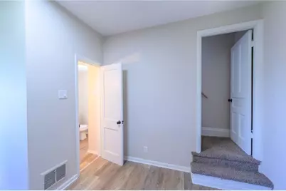 2437 Bruce, Pittsburgh, PA 15218 - Photo 12
