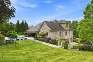 322 Quarry Rd, South Strabane, PA 15301 - Photo 4