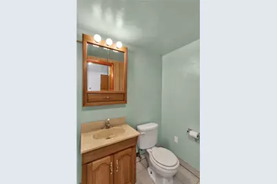 404 Broad Street, Derry Boro, PA 15627 - Photo 22