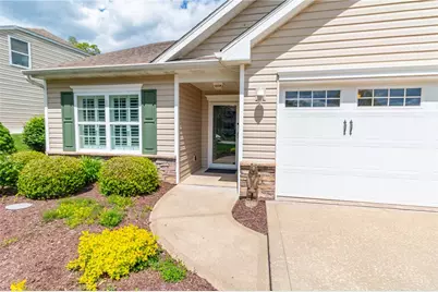 420 Chestnut Lane, Allegheny Township, PA 15613 - Photo 2