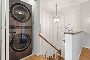 237 Merion Dr, Pittsburgh, PA 15228 - Photo 30