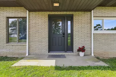 1005 Carlesa Dr, Raccoon Township, PA 15001 - Photo 4