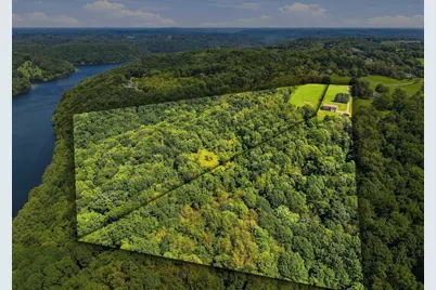 1005 Carlesa Dr, Raccoon Township, PA 15001 - Photo 2