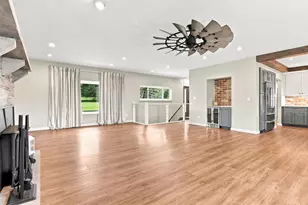 1005 Carlesa Dr, Raccoon Township, PA 15001 - Photo 12