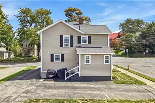 66 S 7th St, Sharpsville, PA 16150 - Photo 10