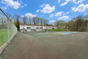613 Newport Dr, Pittsburgh, PA 15235 - Photo 36