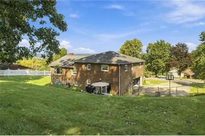 732 Morningstar Dr, Franklin Township, PA 16117 - Photo 26