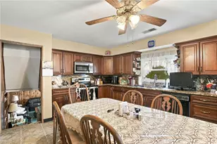 732 Morningstar Dr, Franklin Township, PA 16117 - Photo 10