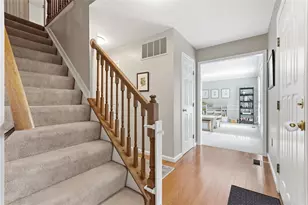 17 Colony Oaks Dr, Pittsburgh, PA 15209 - Photo 6