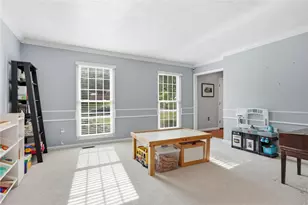17 Colony Oaks Dr, Pittsburgh, PA 15209 - Photo 8