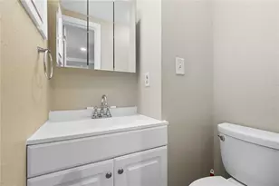 149 Anita Ave, Pittsburgh, PA 15217 - Photo 12