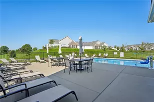 2102 S Links Ave, Center Township, PA 16001 - Photo 6