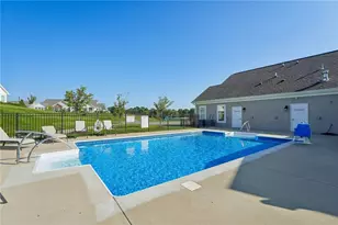 2102 S Links Ave, Center Township, PA 16001 - Photo 8
