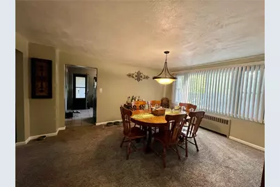 129 Upland Dr, Neshannock Township, PA 16105 - Photo 10