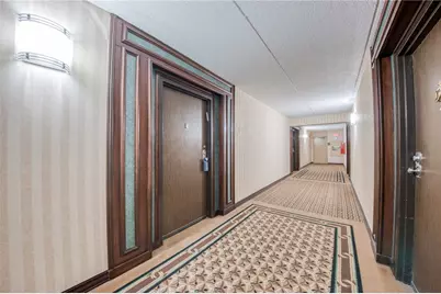5600 Munhall Rd #302, Pittsburgh, PA 15217 - Photo 8