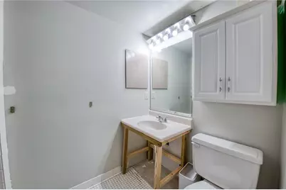 5600 Munhall Rd #302, Pittsburgh, PA 15217 - Photo 32