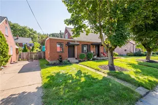 2810 Economy St, Harmony Township, PA 15003 - Photo 2