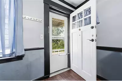 55 Roscoe St, Pittsburgh, PA 15203 - Photo 4